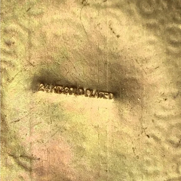 Antique Victorian ornate amber glass vanity jar - Picture 12 of 14